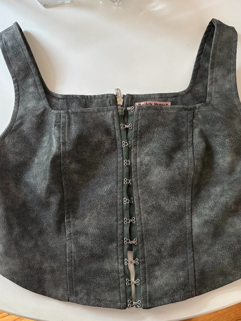 Bailey Rose gray faux/vegan leather cropped corset going out top women's medium